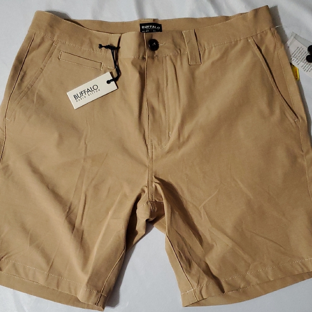 Buffalo David Bitton NWT Hybrid Bronze-Tan Quick Dry Mens Shorts Size 31 or 32